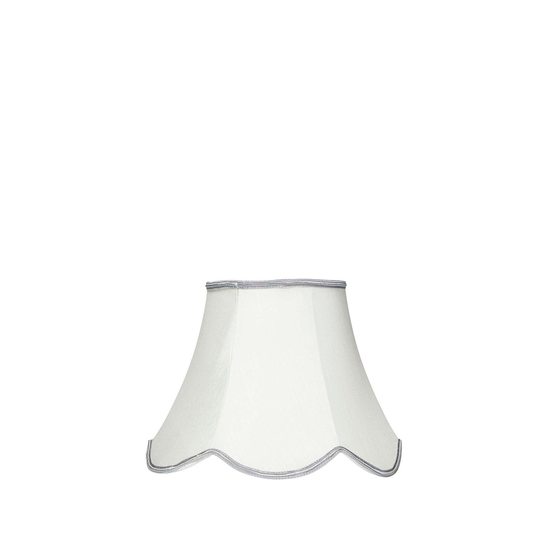 Lotte Pagode lampeskærm - hvid m/sølvkant H22,5 cm