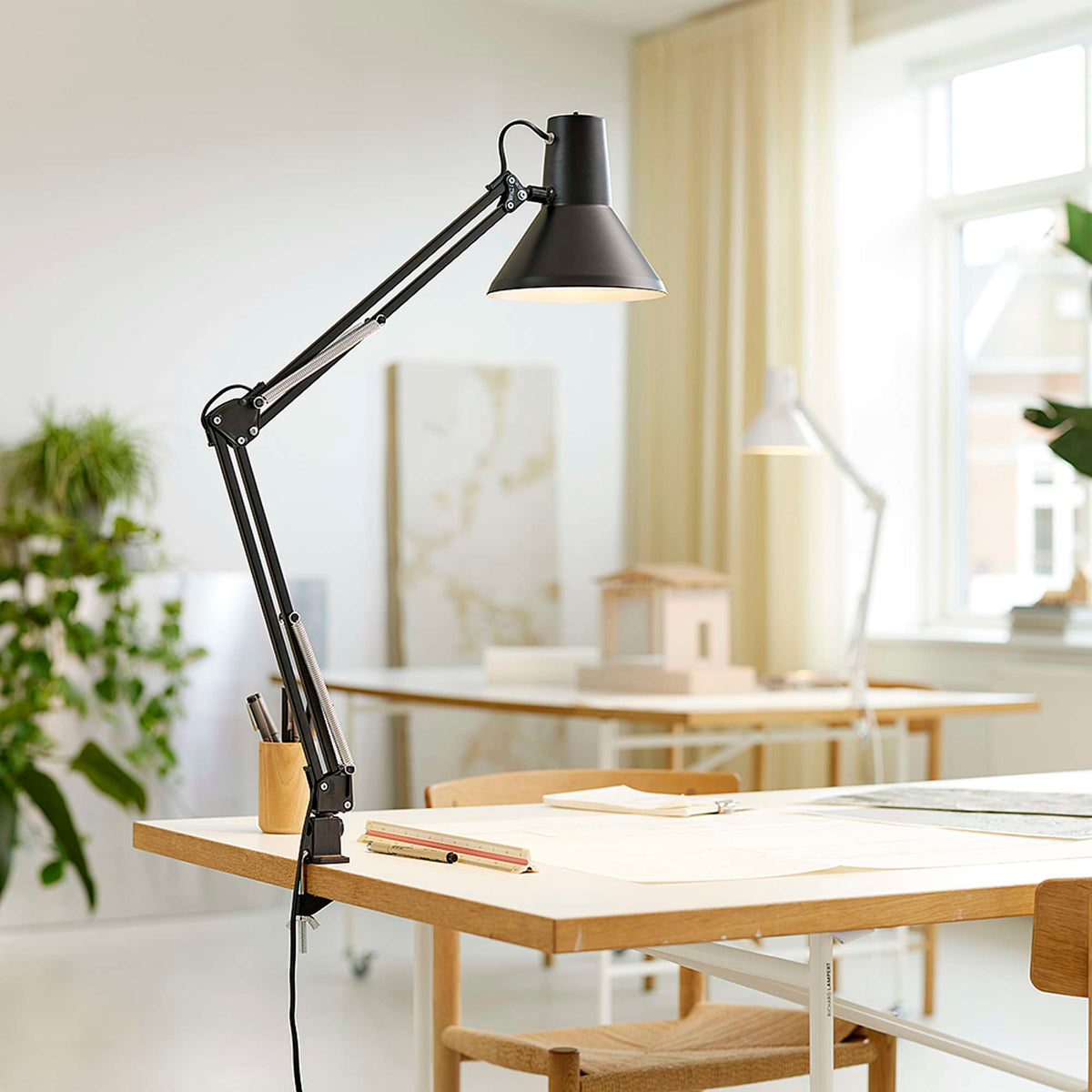 Jensen Arkitektlampe - sort