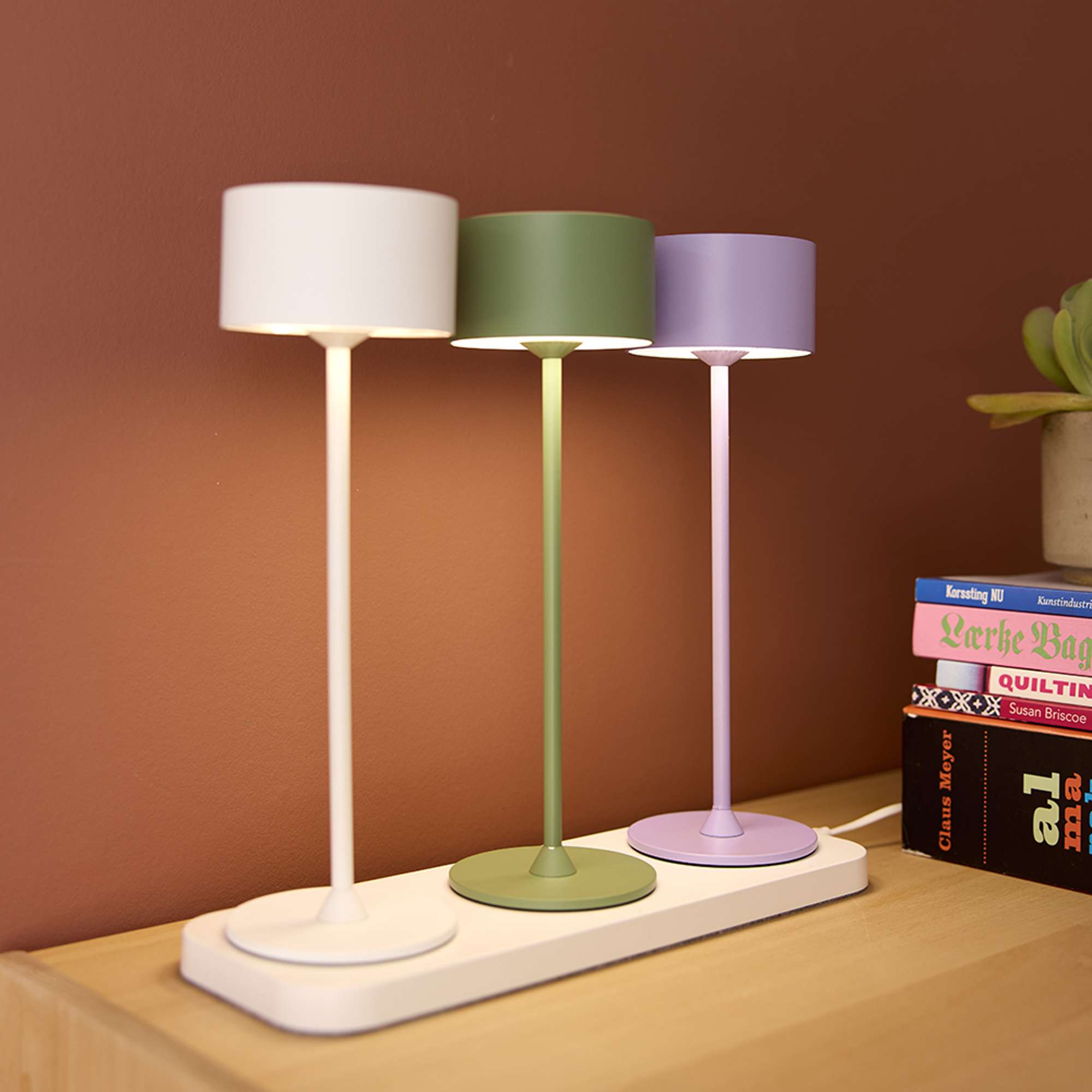 Ladestation Trådløs til 3 Lamper - hvid