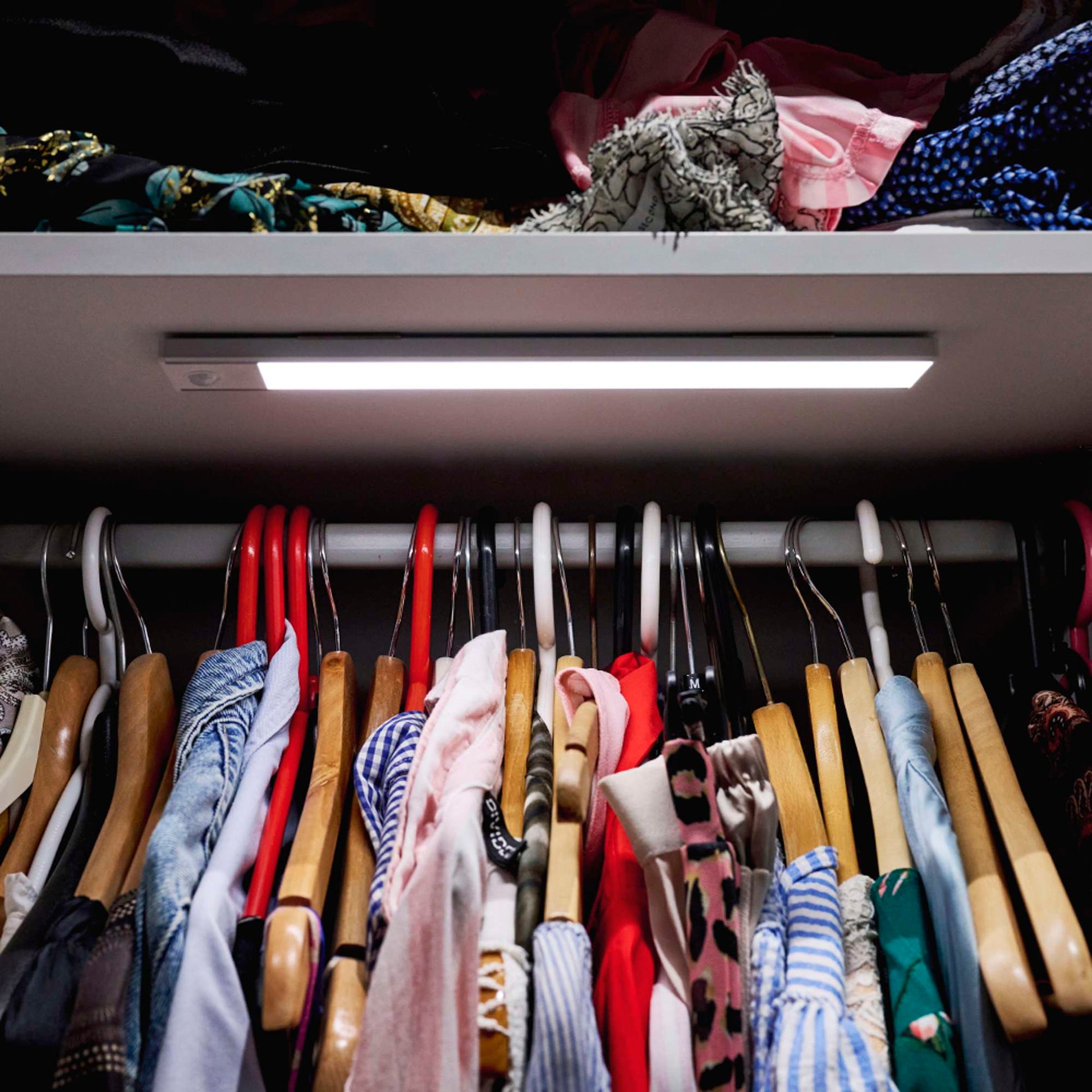 Sense LED Lysbar med sensor