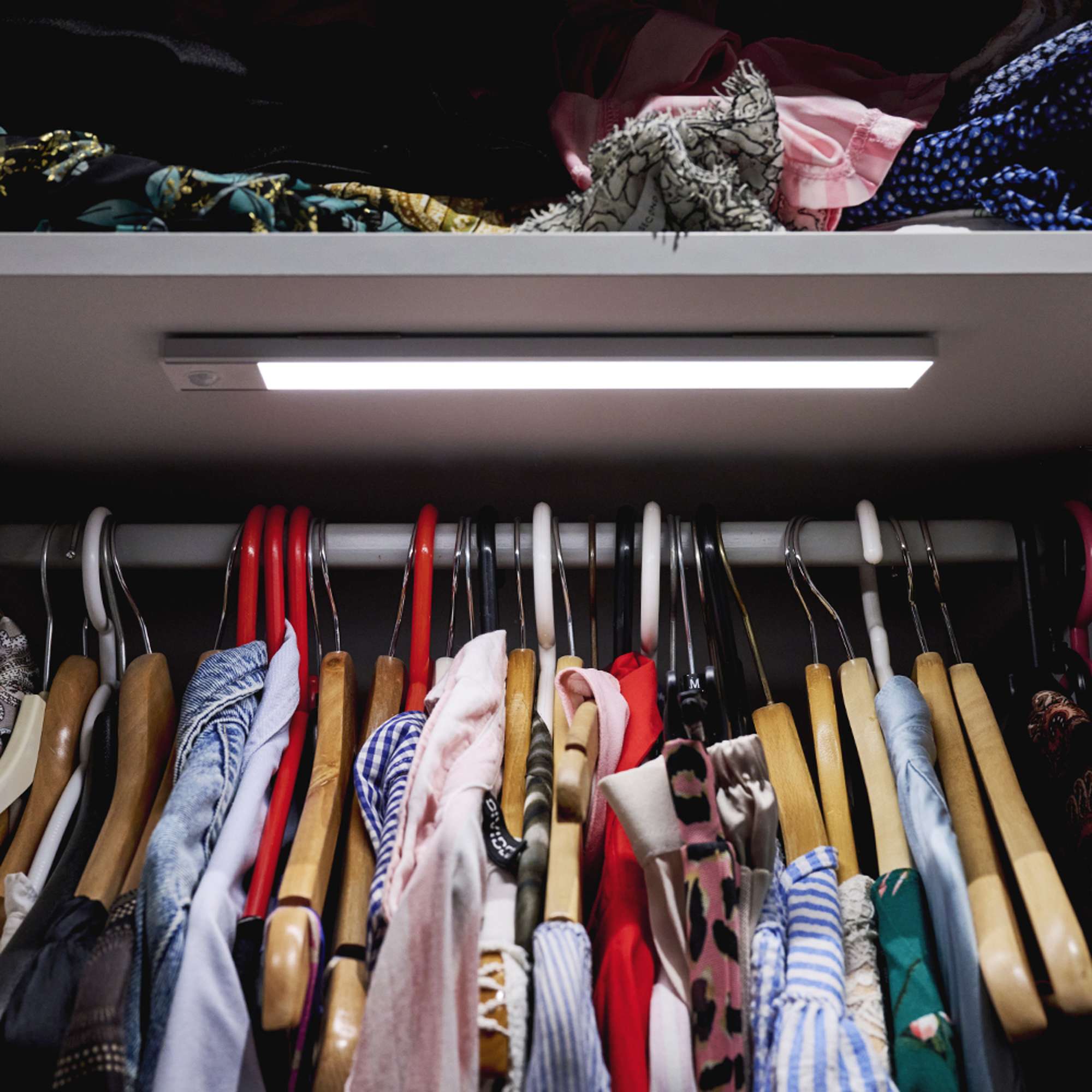 Sense LED Lysbar med sensor