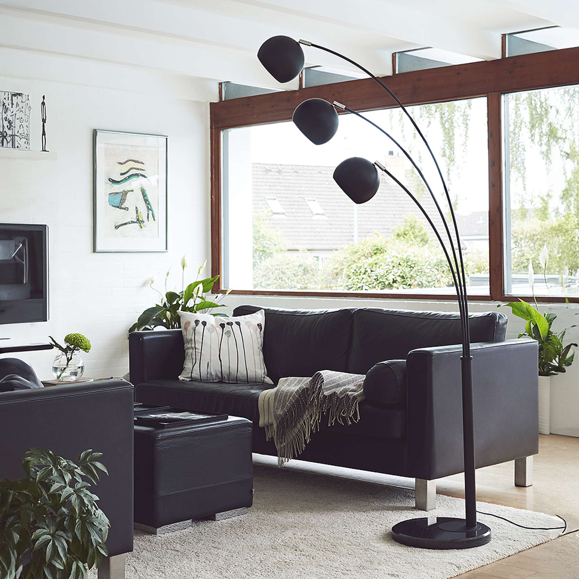 Nice Trio Gulvlampe Sort