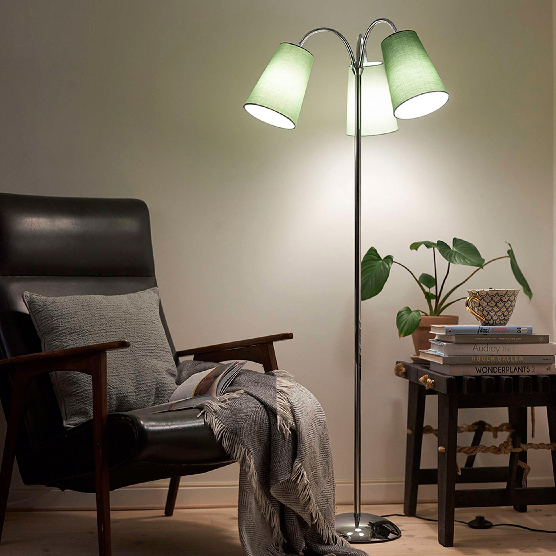 Salsa Gulvlampe Krom – m/ærtegrøn, mintgrøn og æblegrøn lampeskærm