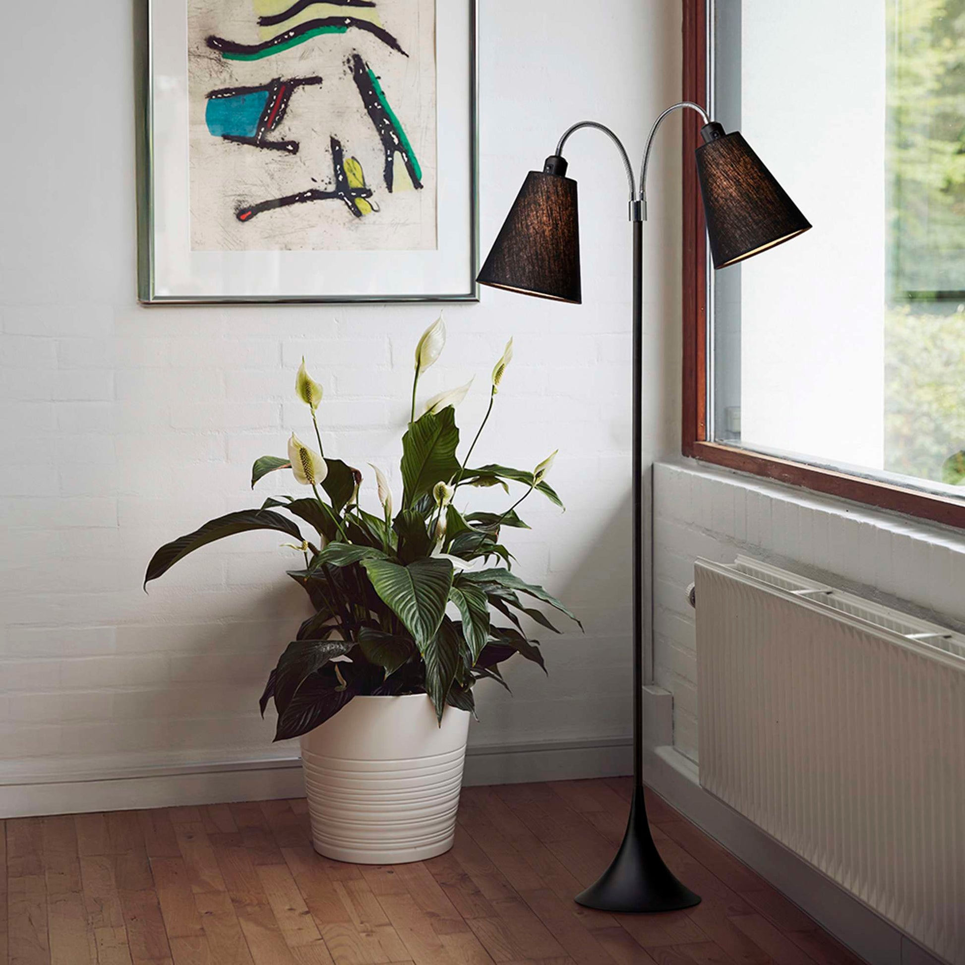 Fodgænger Gulvlampe Sort m/sorte lampeskærme