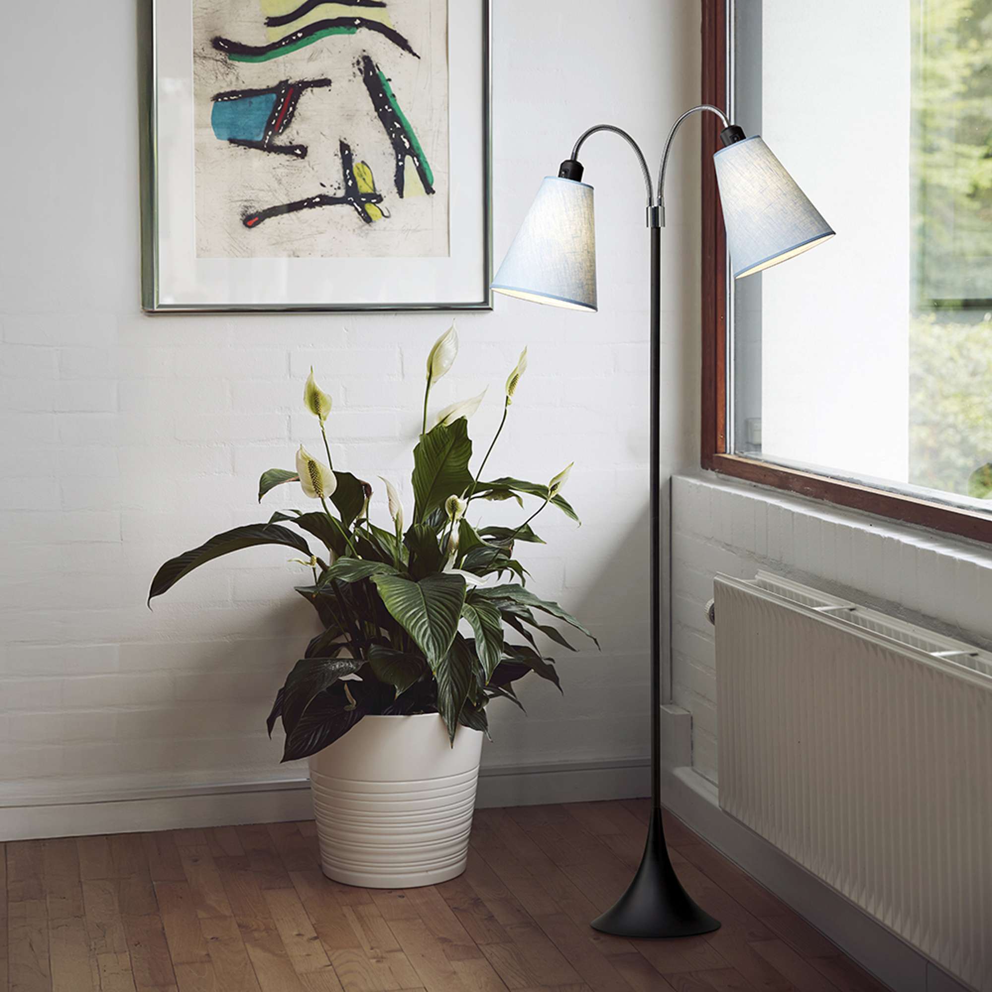 Fodgænger Gulvlampe Sort m/lyseblå lampeskærme